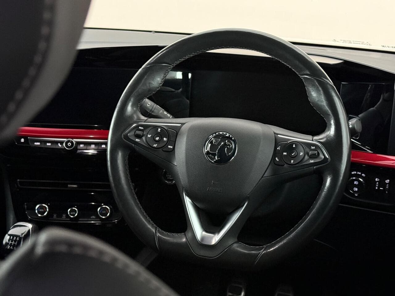 Vauxhall Mokka thumbnail Steering Wheel