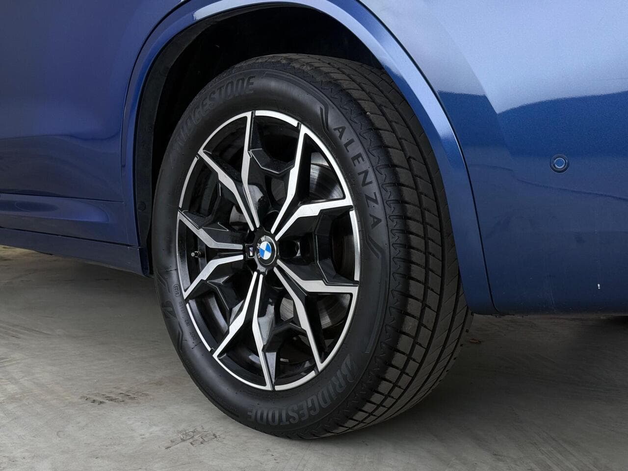 BMW X3 thumbnail Wheel