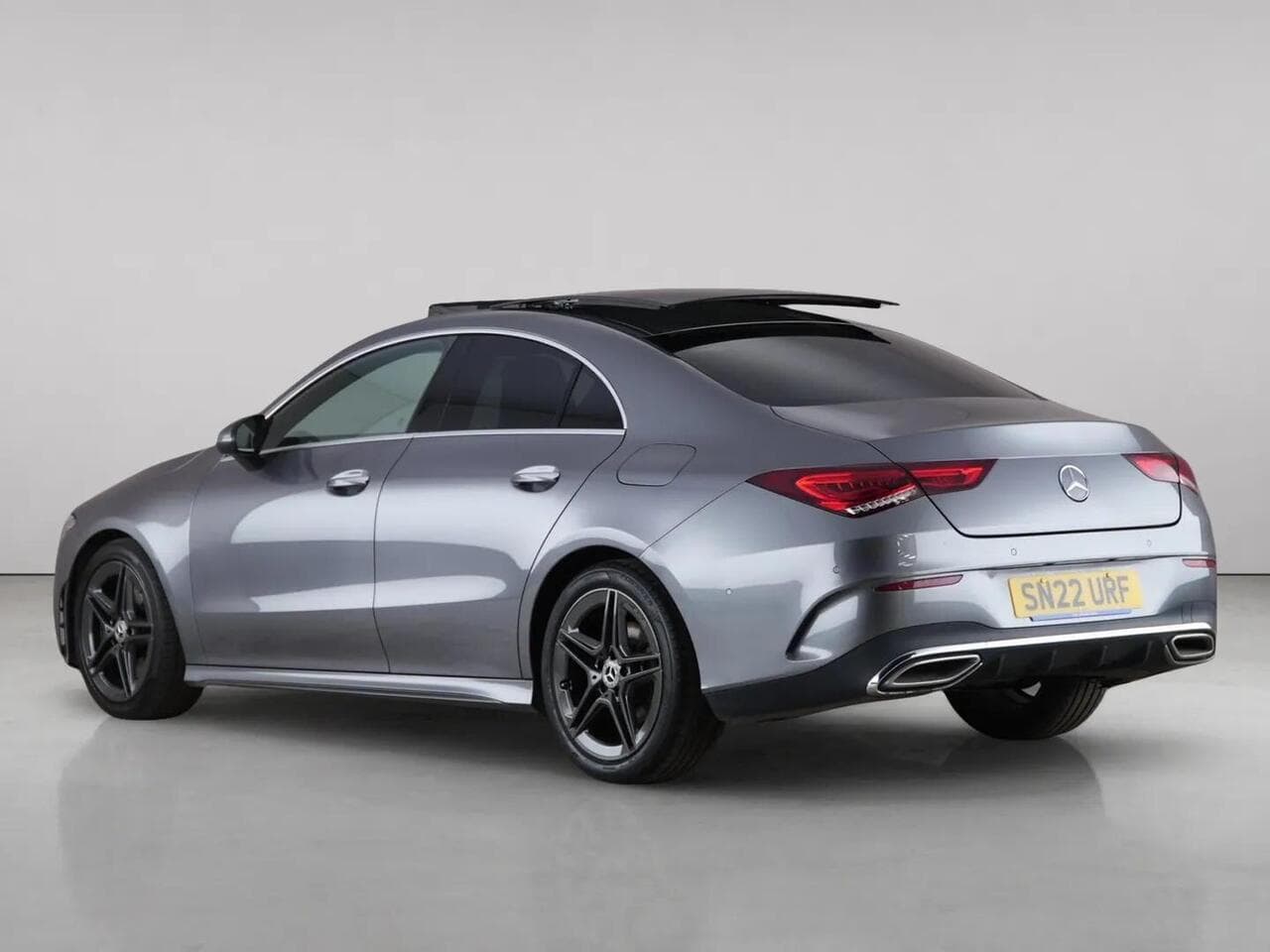Mercedes-Benz CLA thumbnail Rear Left