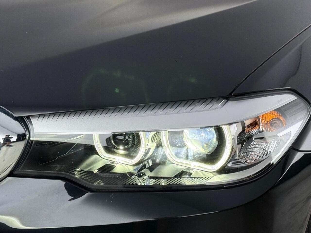 BMW 5 Series thumbnail Lights Front
