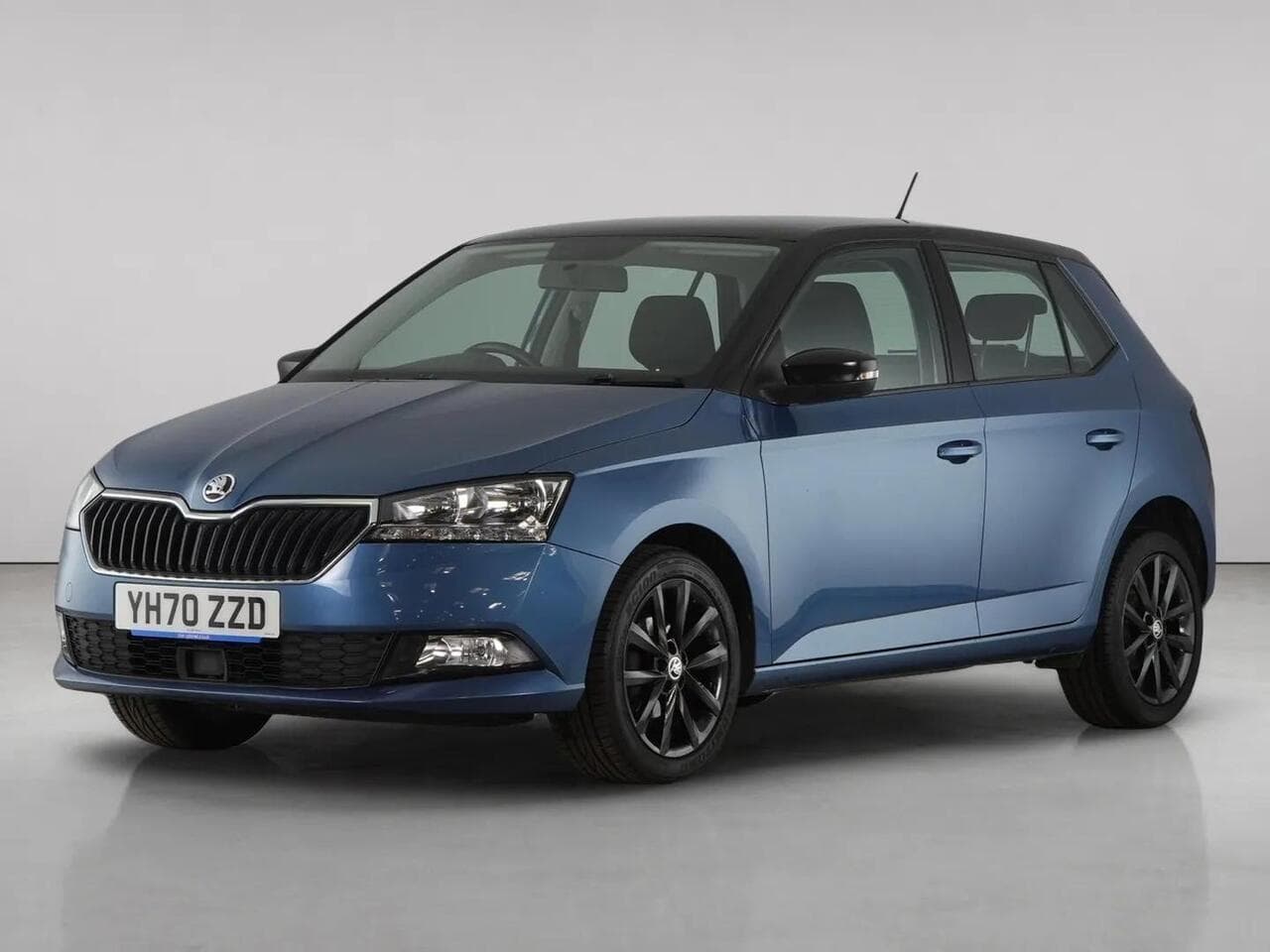 Skoda Fabia thumbnail Front Left