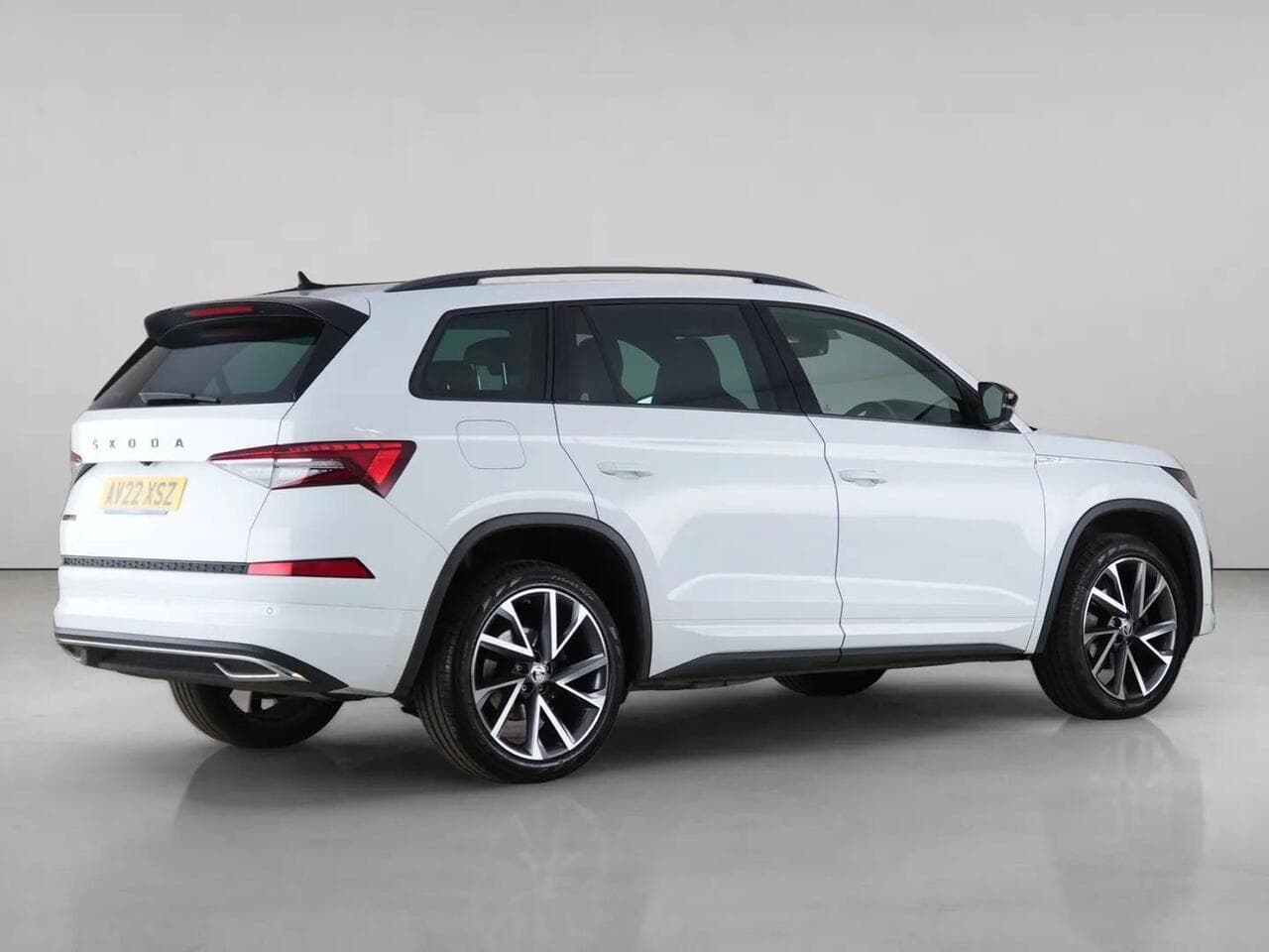 Skoda Kodiaq thumbnail Rear Right