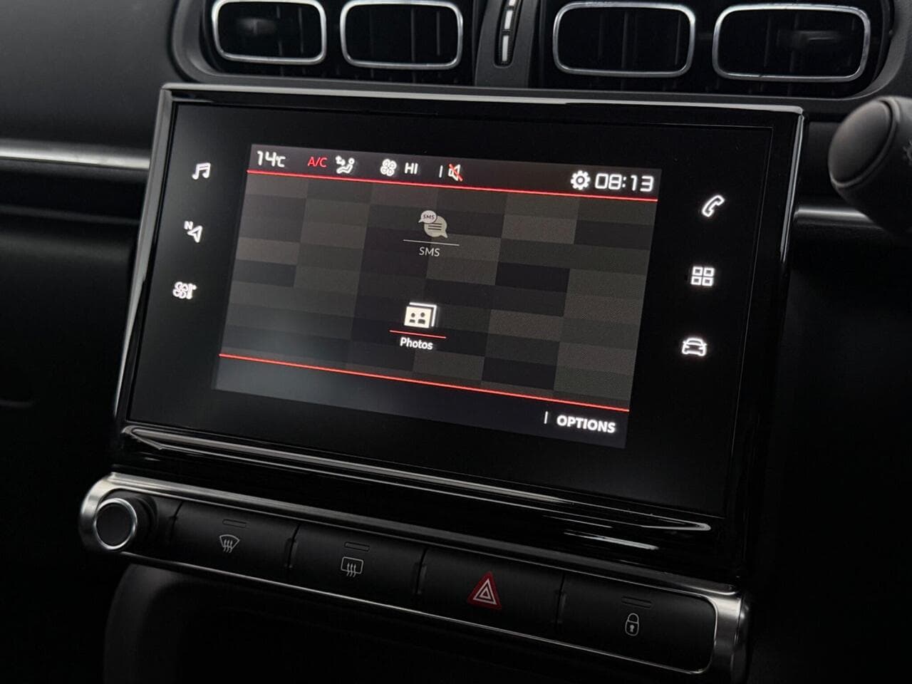 Citroen C3 thumbnail Infotainment System