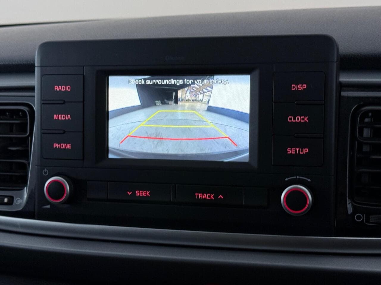 Kia Rio thumbnail Infotainment System