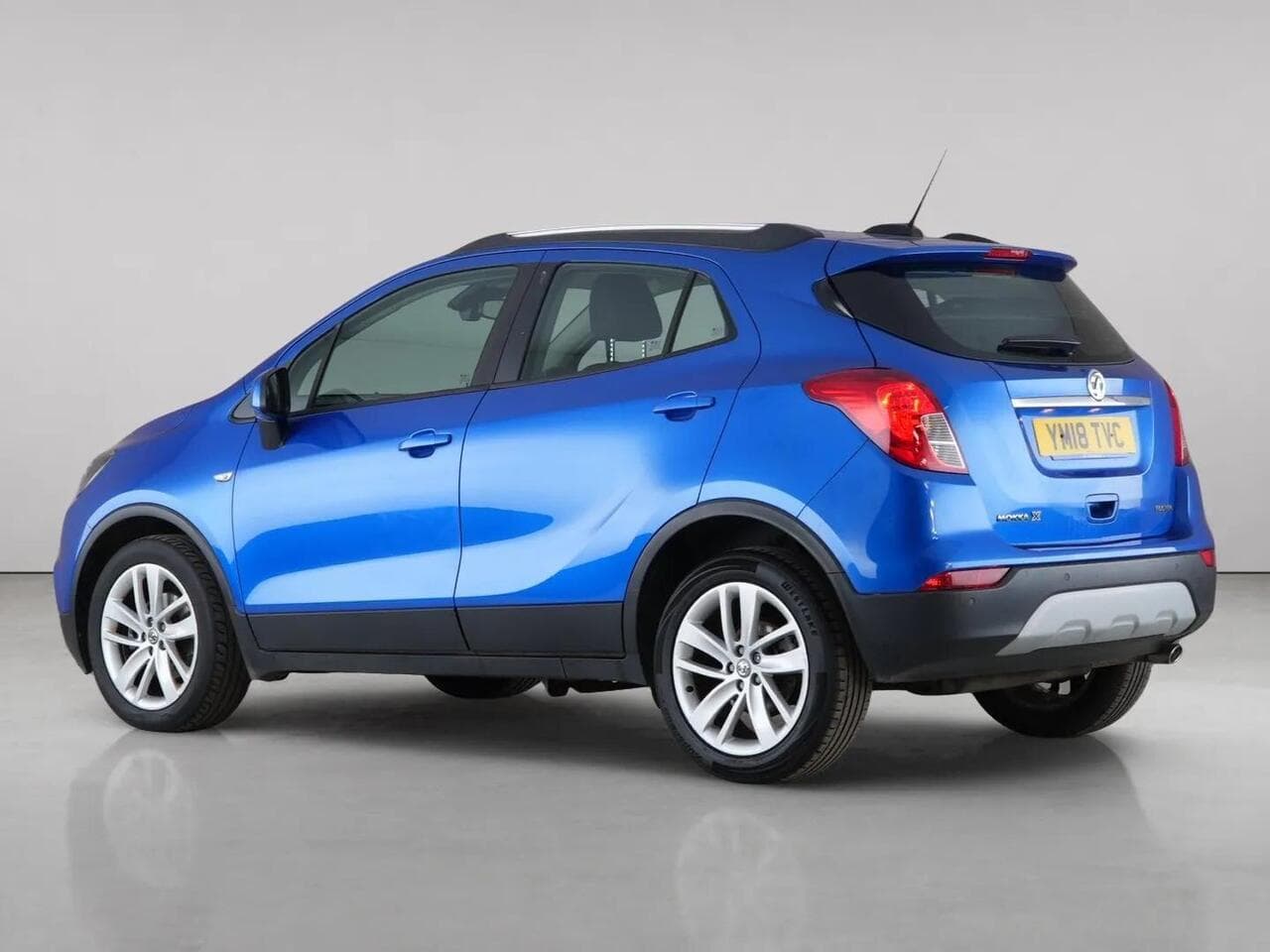 Vauxhall Mokka X thumbnail Rear Left