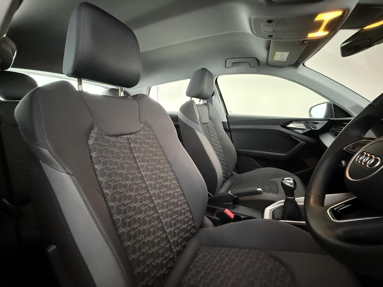 Audi A1 thumbnail Seat Driver