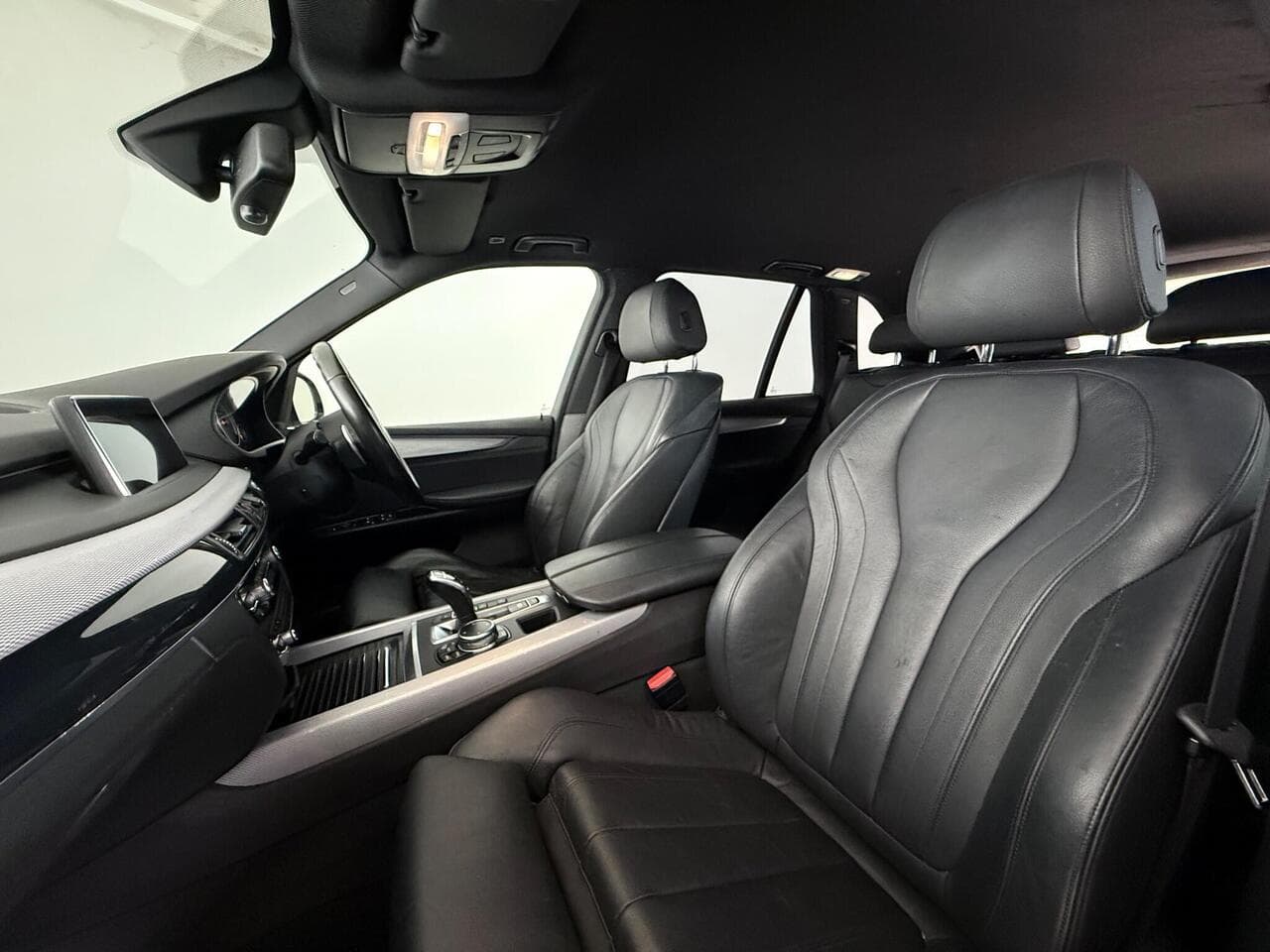 BMW X5 thumbnail Seat Front Passenger