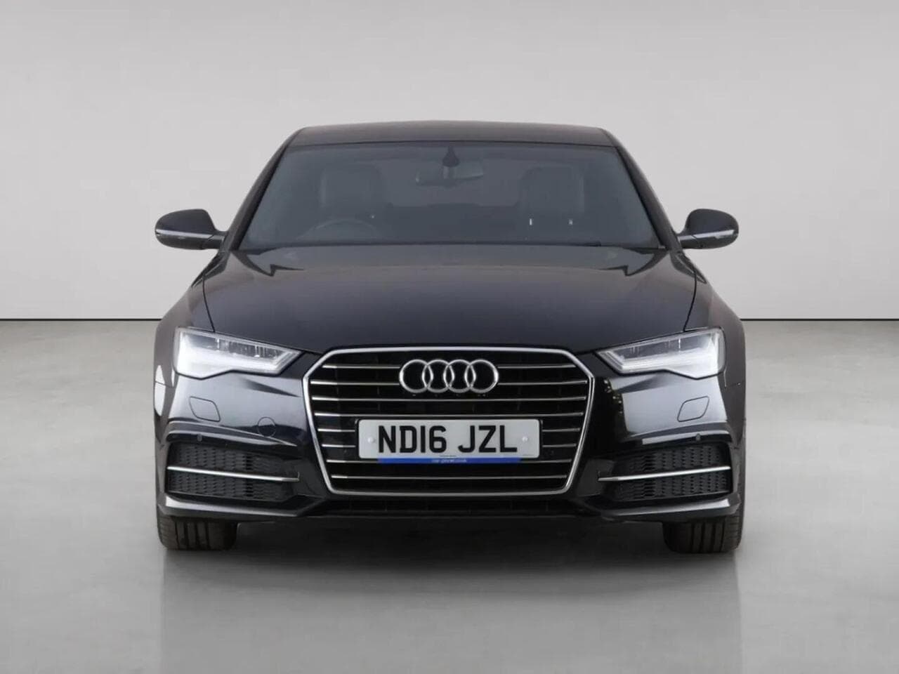 Audi A6 Saloon thumbnail Front
