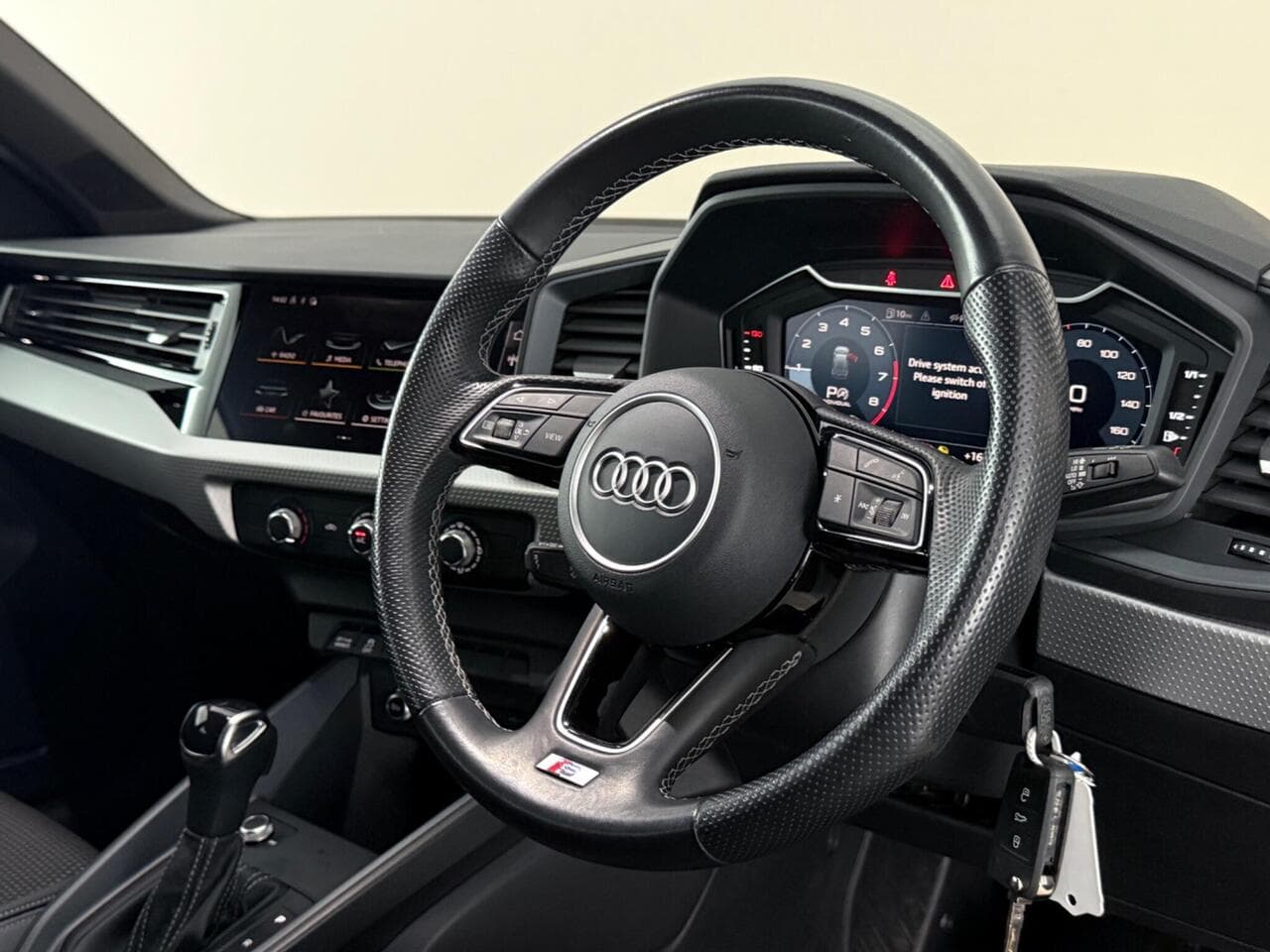 Audi A1 thumbnail Steering Wheel