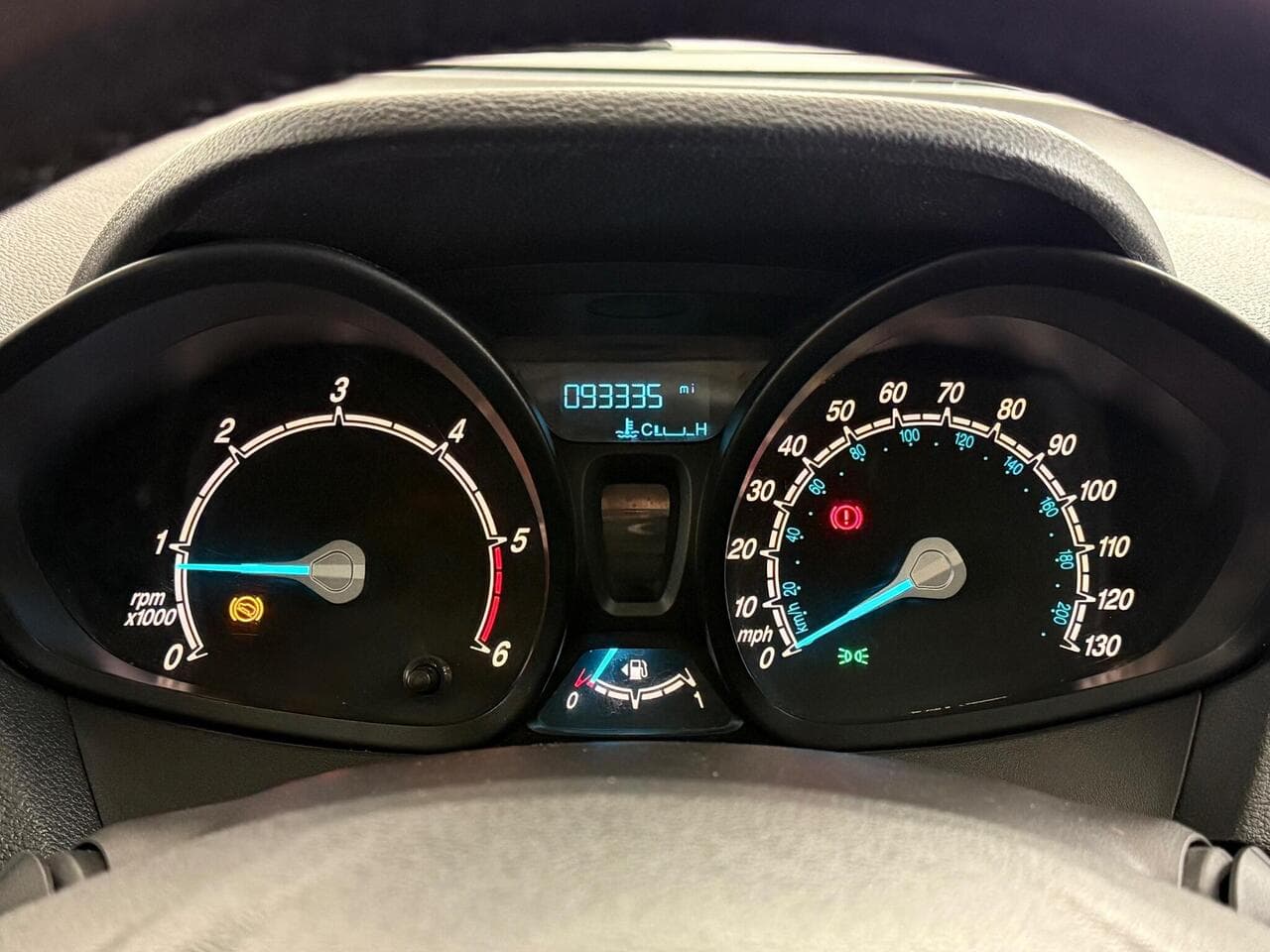 Ford Transit Courier thumbnail Driver Instruments