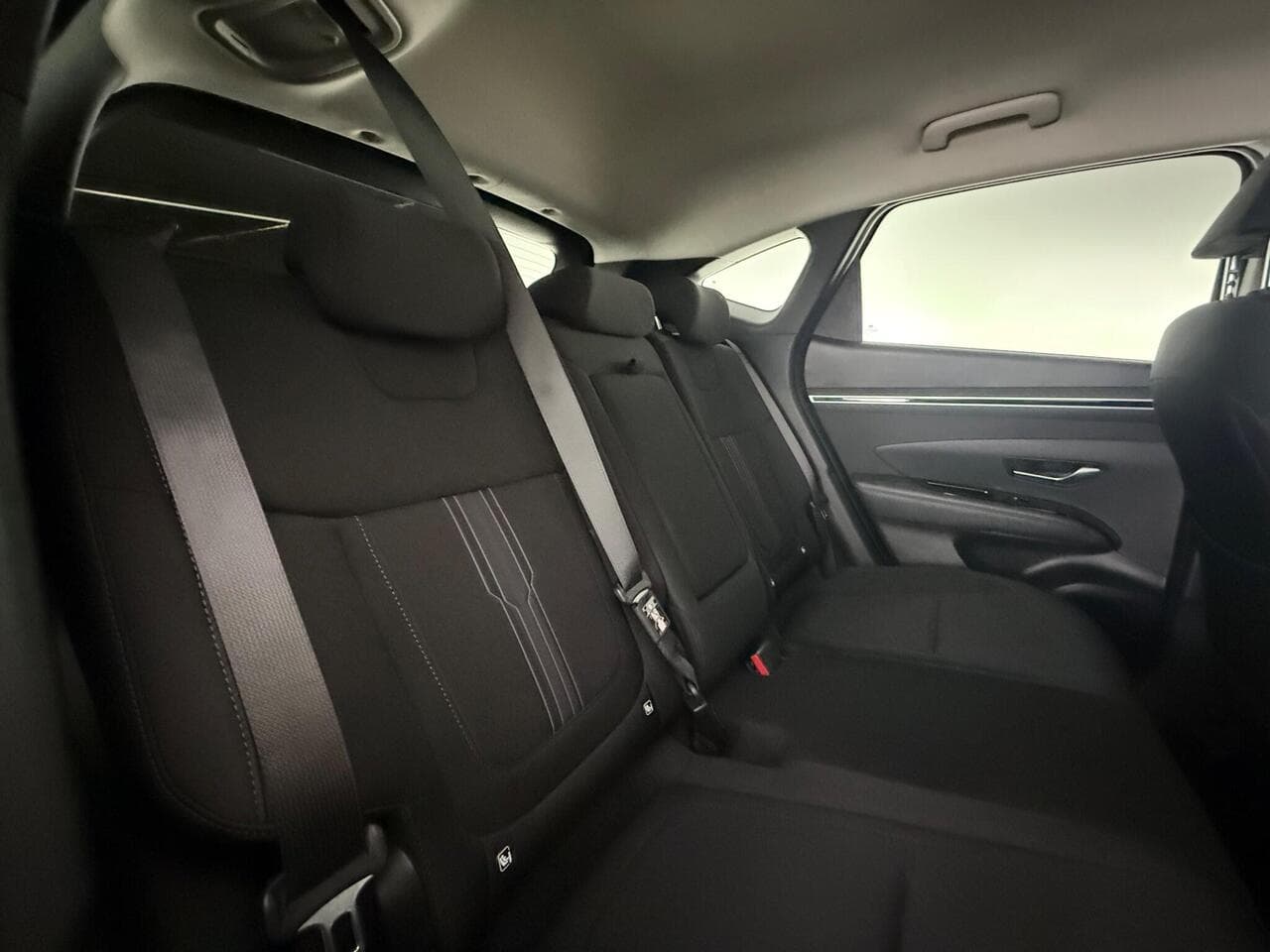 Hyundai TUCSON thumbnail Seats Rear