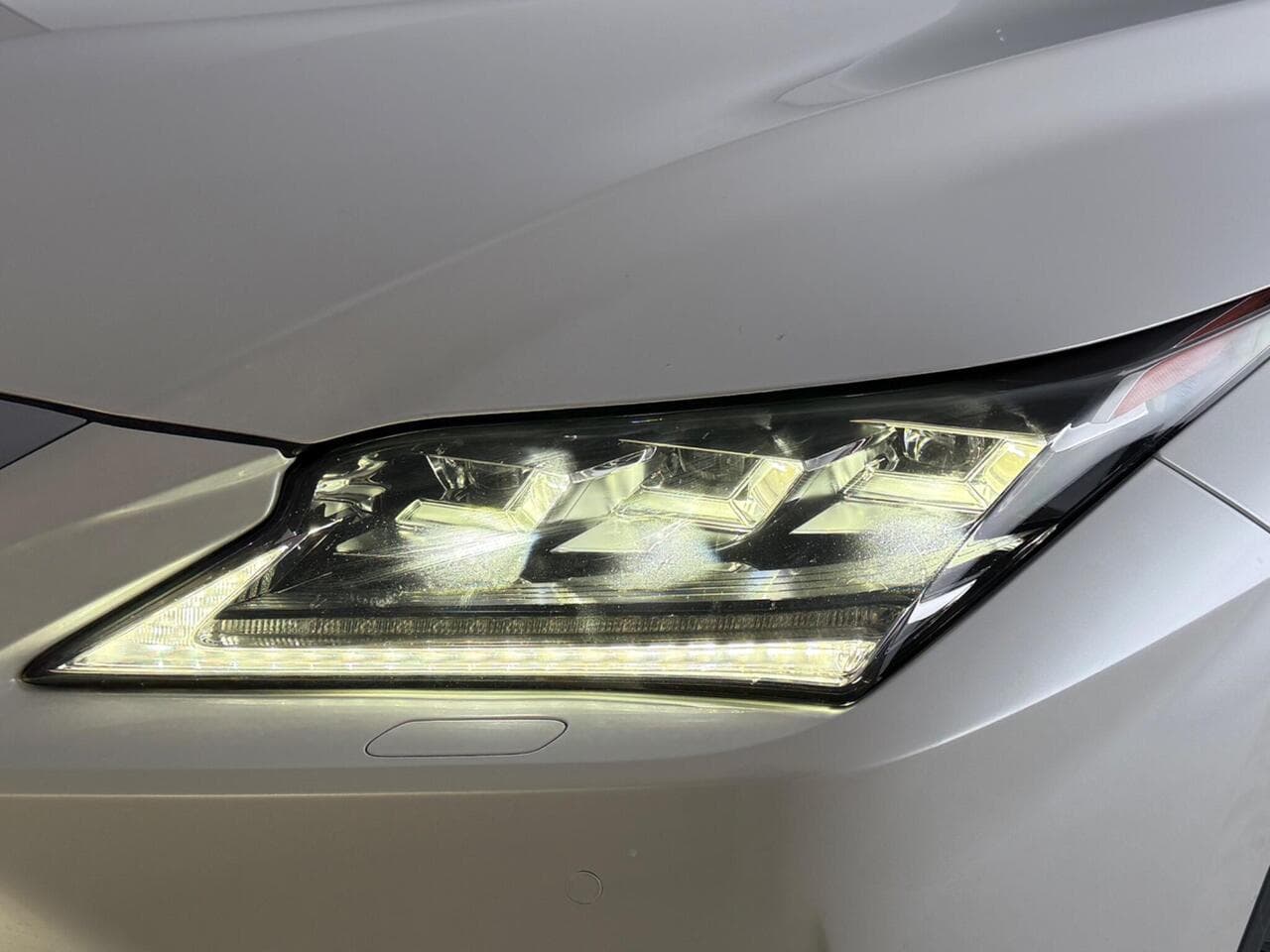 Lexus RX thumbnail Lights Front