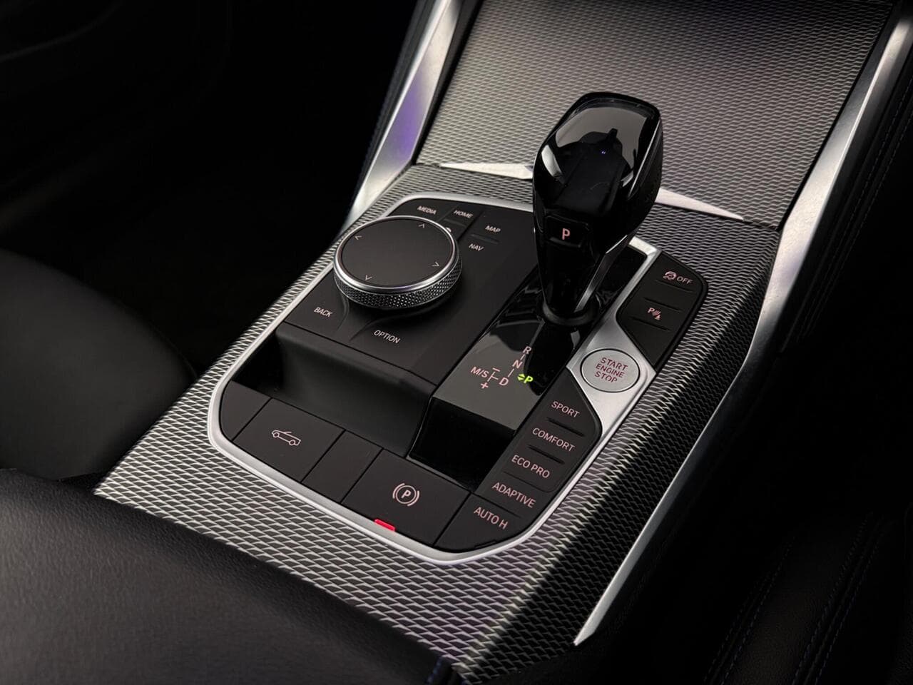 BMW 4 Series thumbnail Interior Front