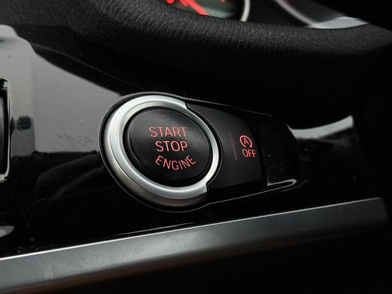BMW X4 thumbnail Misc Controls