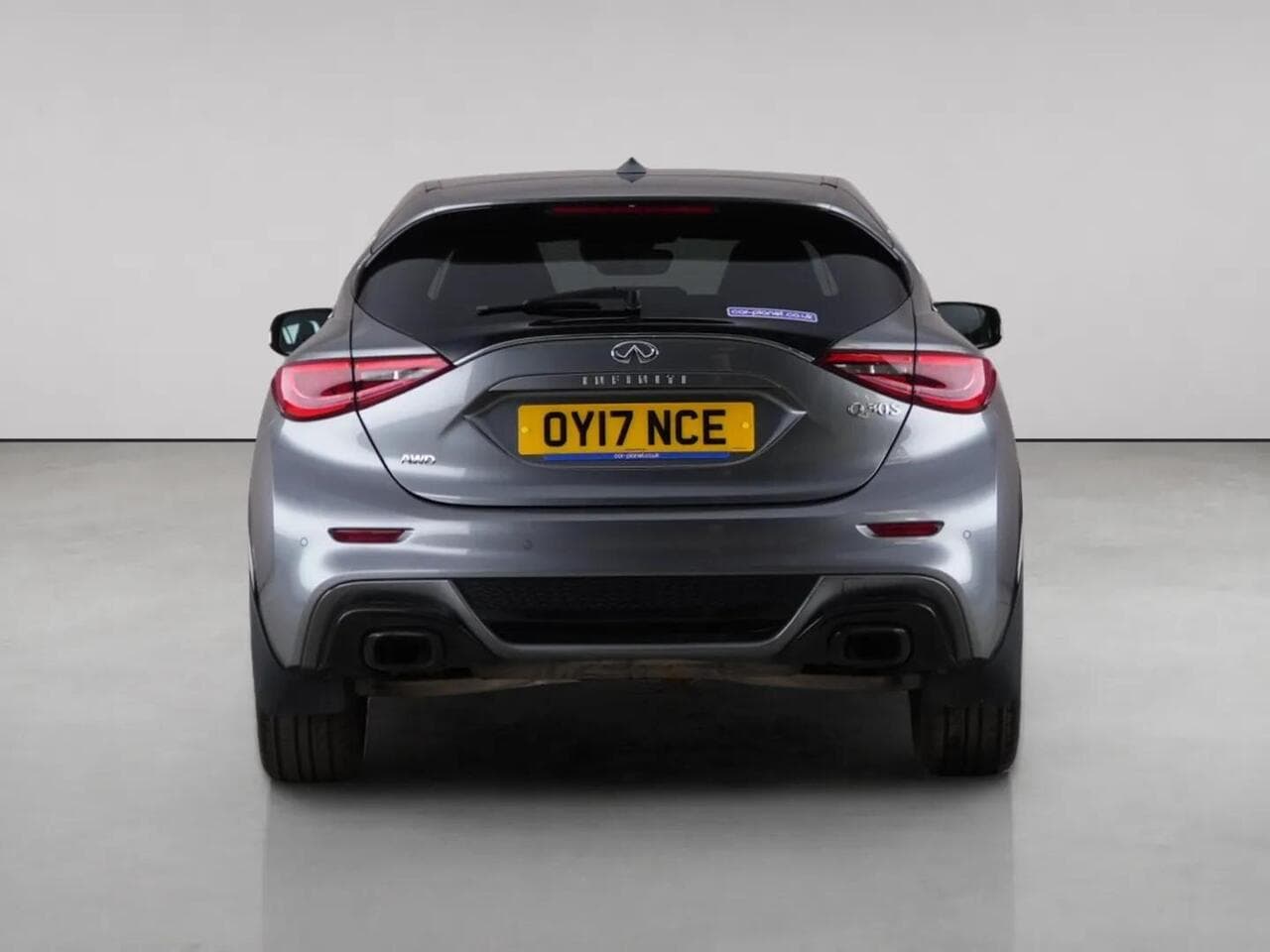 Infiniti Q30 thumbnail Rear