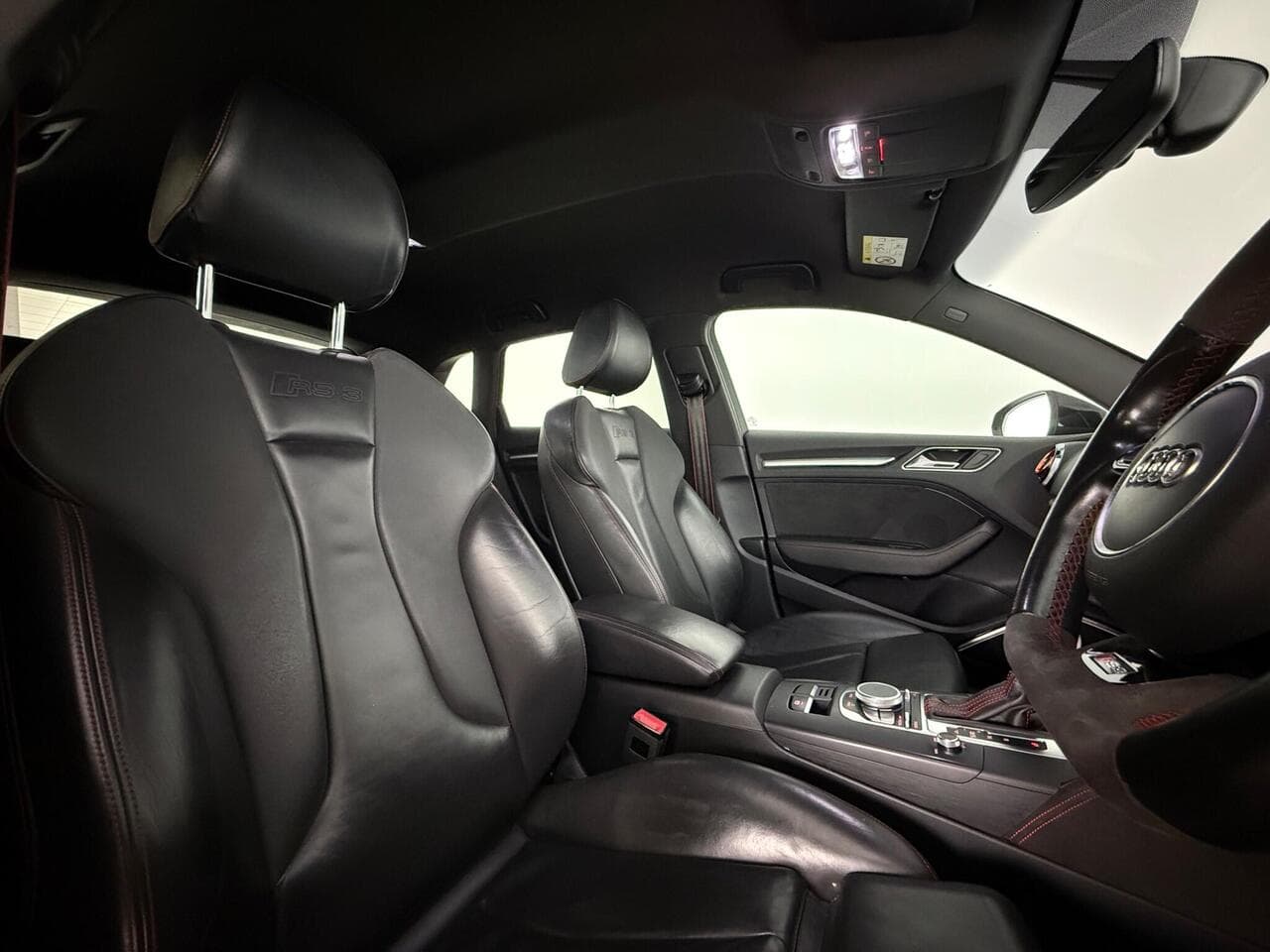 Audi RS3 thumbnail Seat Driver