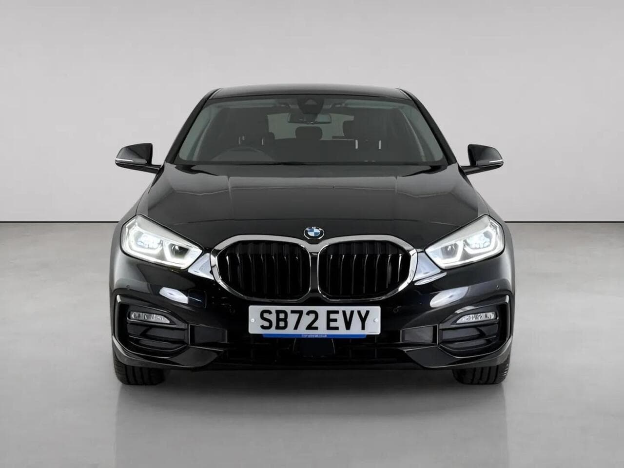 BMW 1 Series thumbnail Front