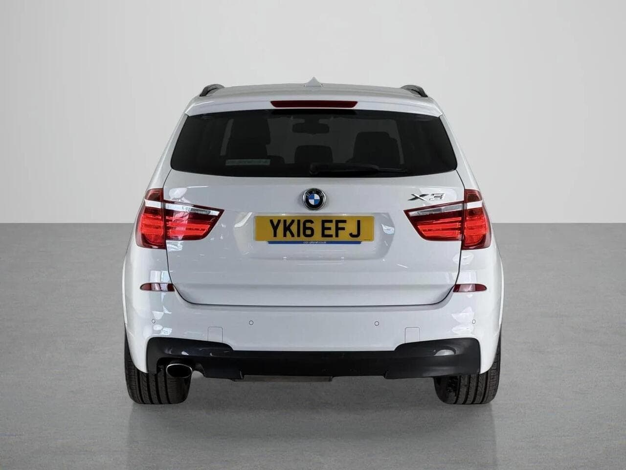 BMW X3 thumbnail Rear