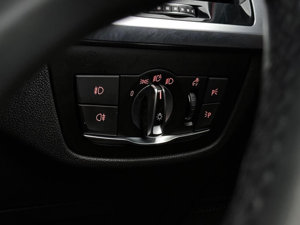 BMW X3 thumbnail Misc Controls