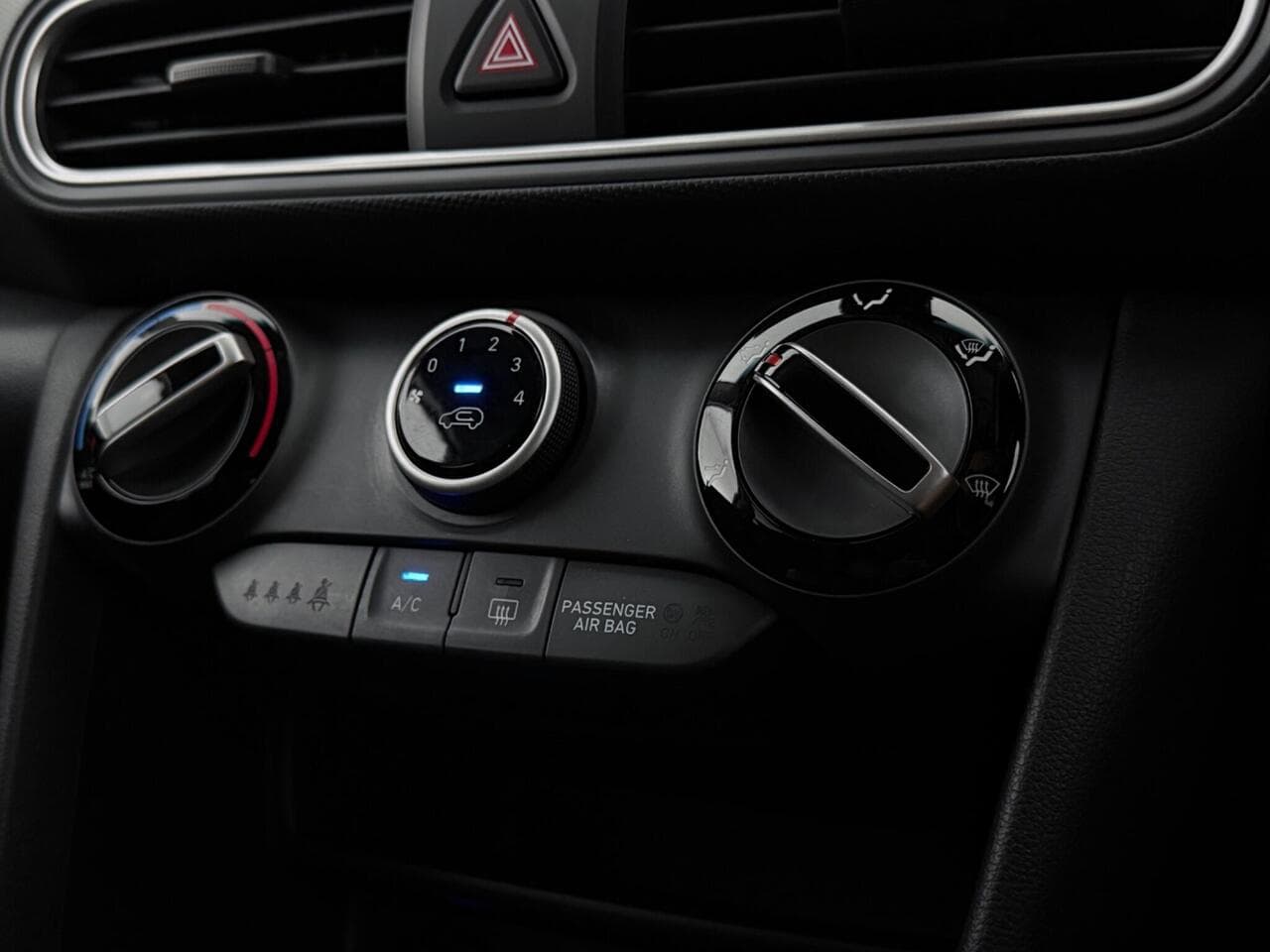 Hyundai KONA thumbnail Misc Controls