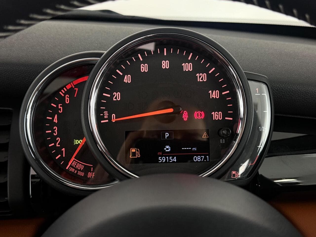 MINI Hatch thumbnail Driver Instruments