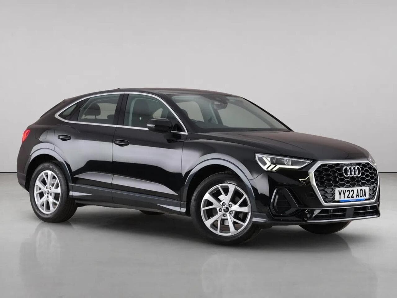 Audi Q3 - Audi Q3 1.5 TFSI CoD 35 Sport Sportback 5dr Petrol Manual Euro 6 (s/s) (150 ps)
