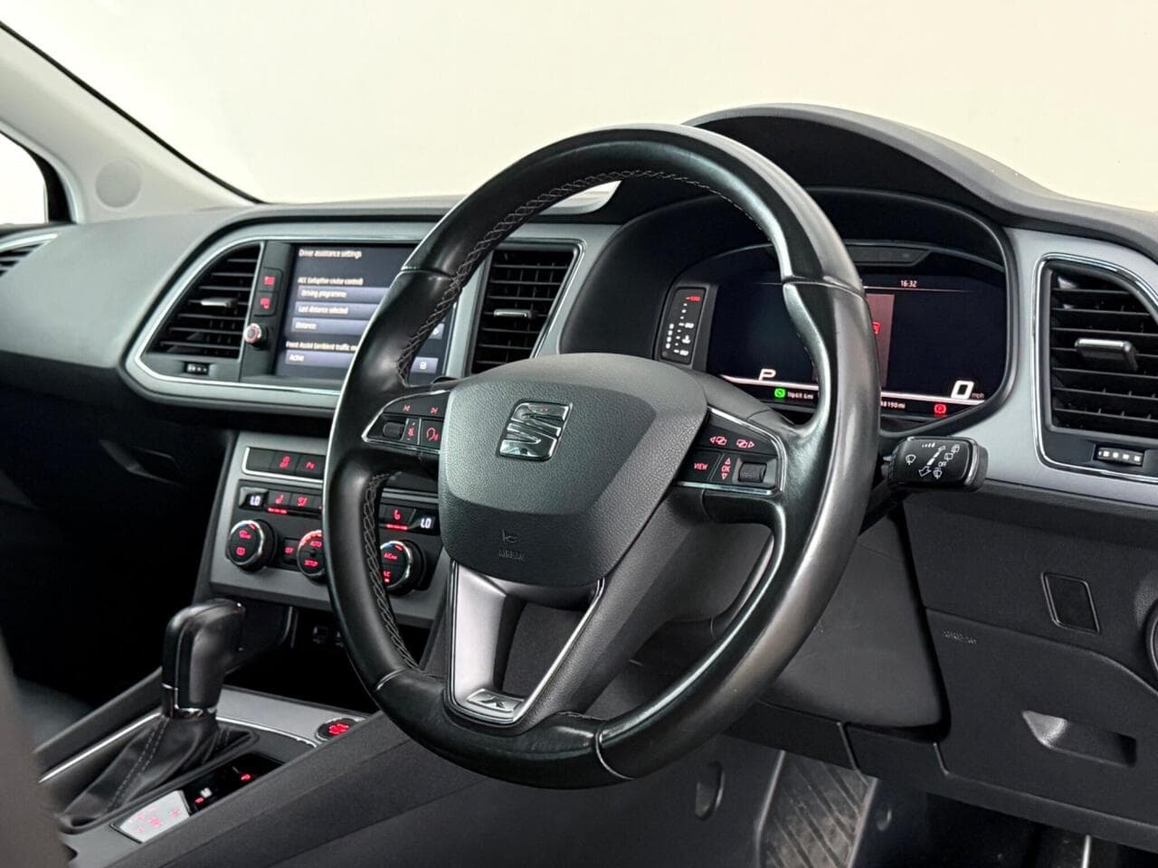 SEAT Leon thumbnail Inconclusive