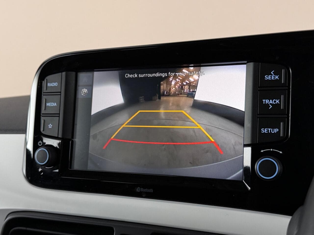 Hyundai i10 thumbnail Infotainment System