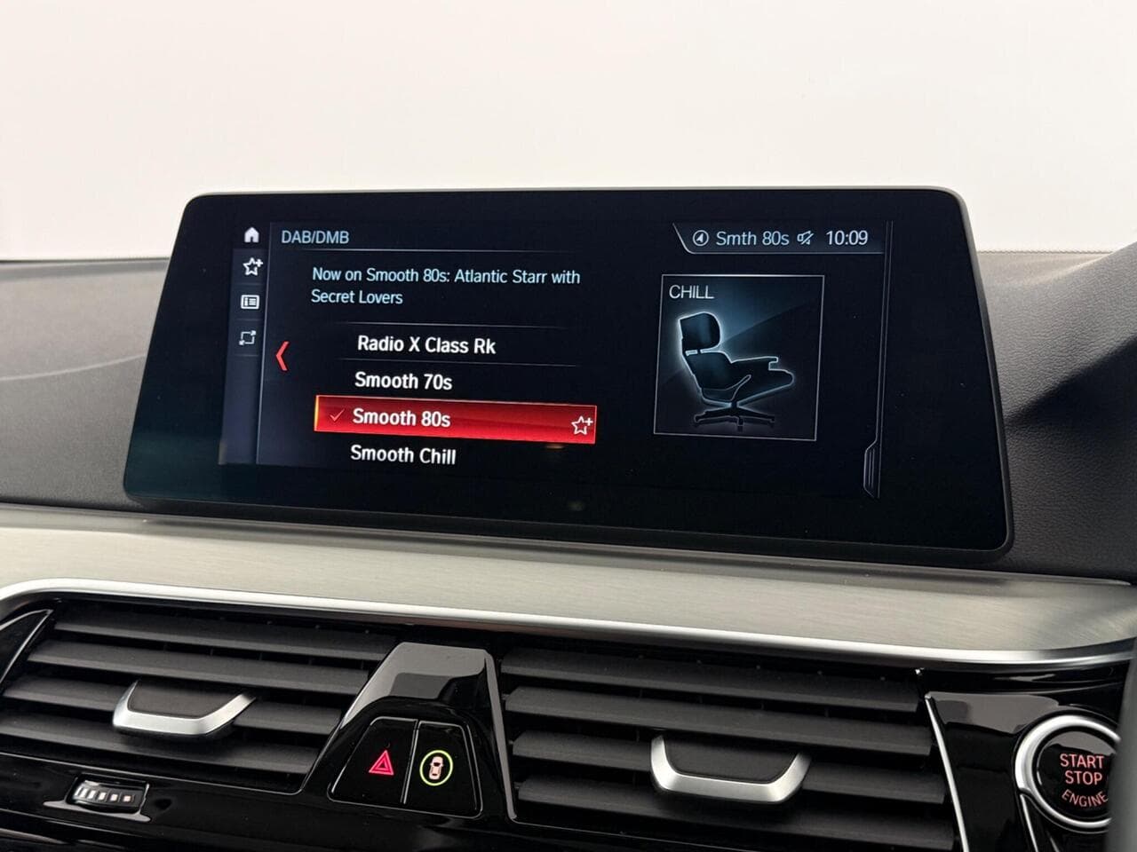 BMW 5 Series thumbnail Infotainment System