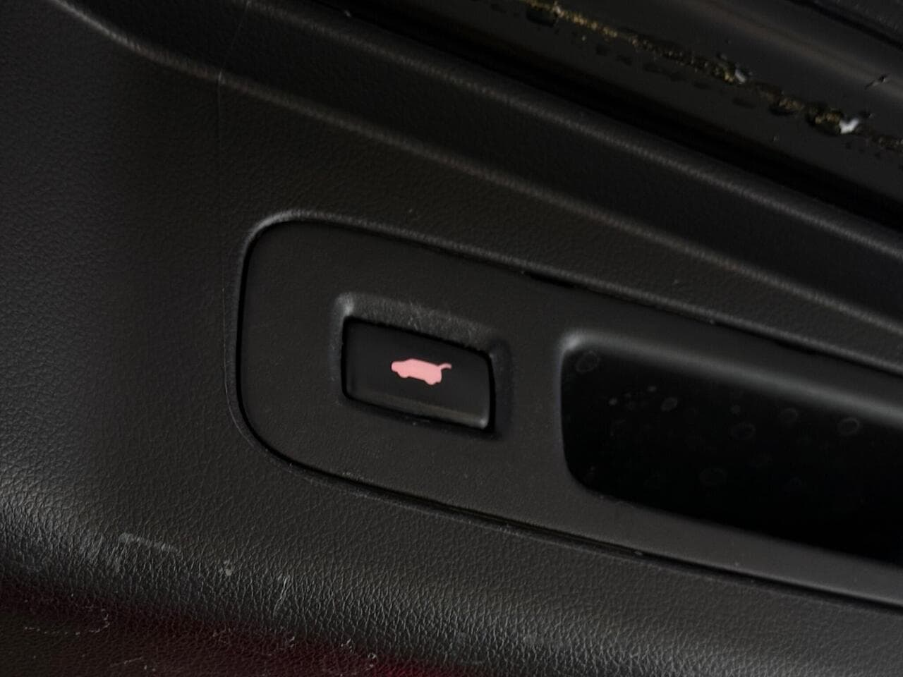 Honda CR-V thumbnail Misc Controls