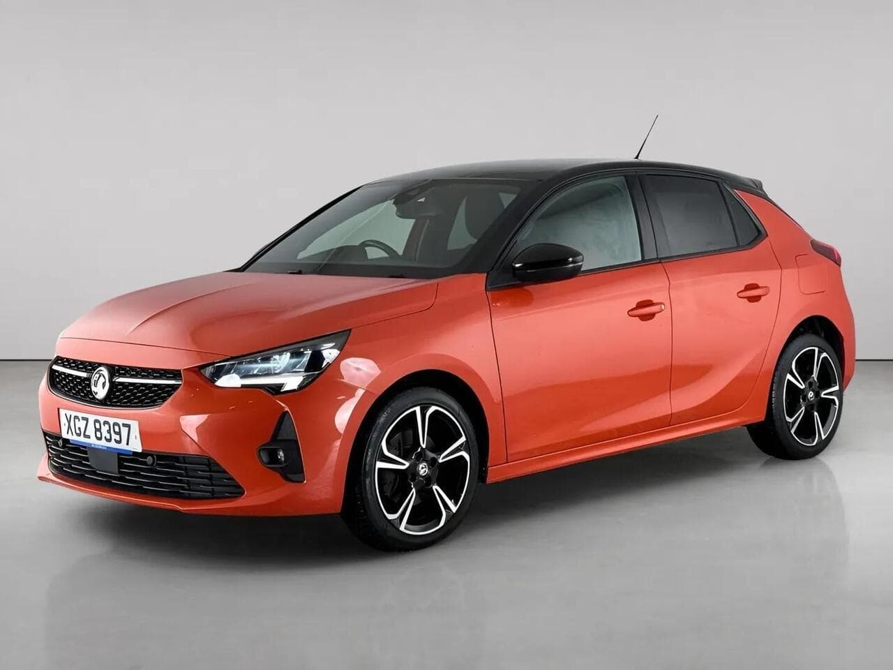 Vauxhall Corsa thumbnail Front Left