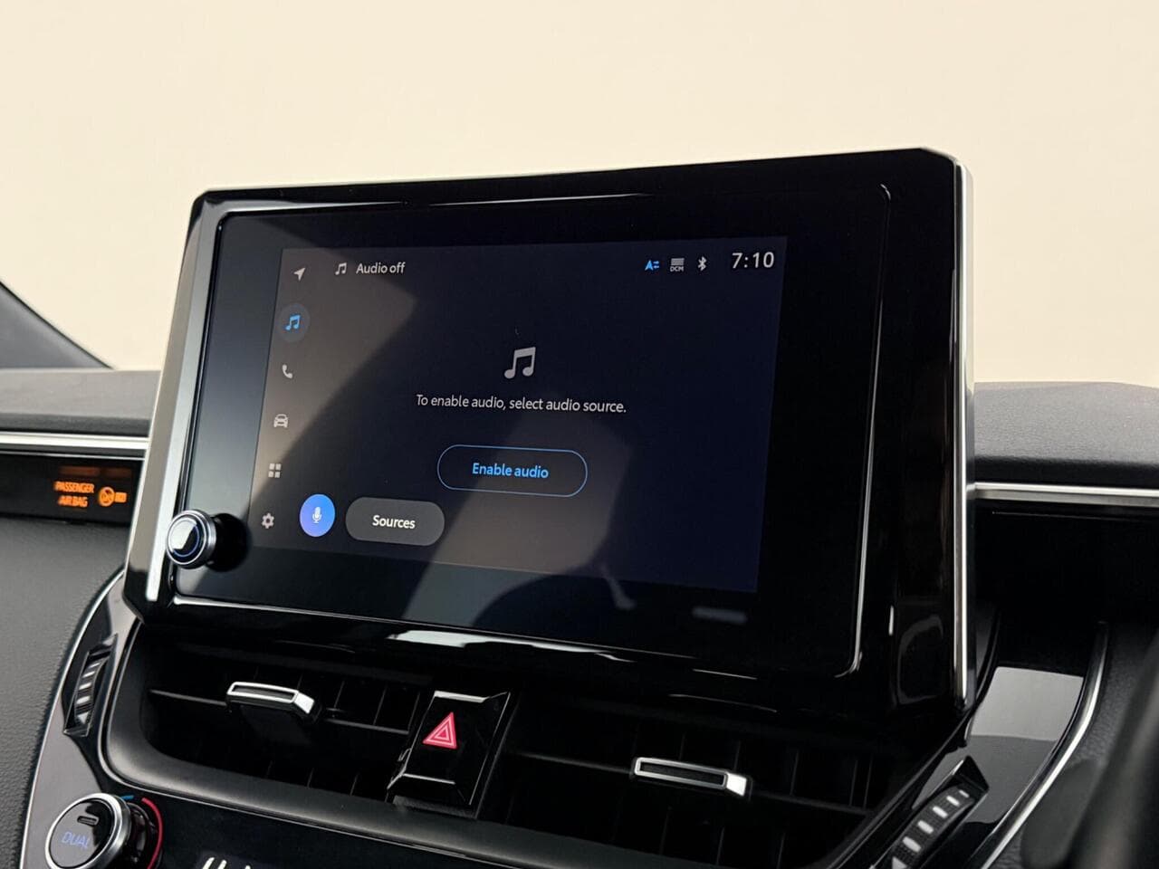 Toyota Corolla thumbnail Infotainment System