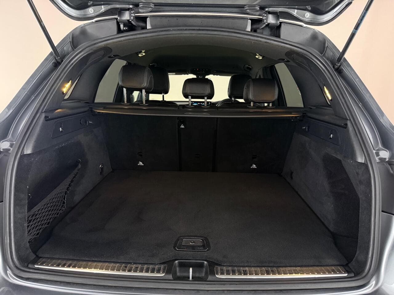 Mercedes-Benz GLC thumbnail Boot