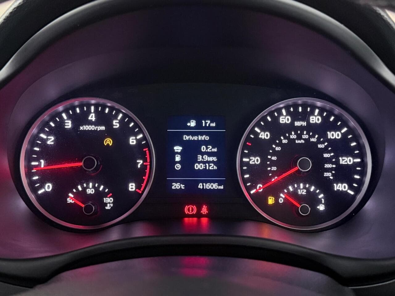 Kia Stonic thumbnail Driver Instruments