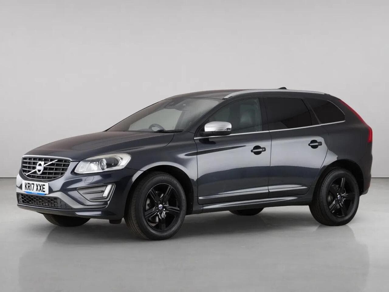 Volvo XC60 thumbnail Front Left
