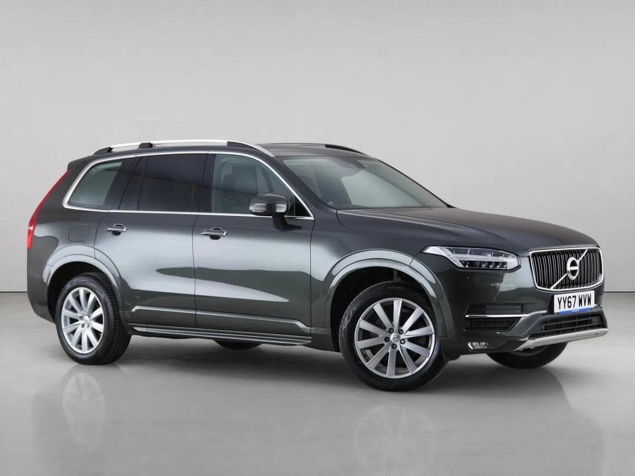 Volvo XC90 - Volvo XC90 2.0 D5 PowerPulse Momentum Auto 4WD Euro 6 (s/s) 5dr