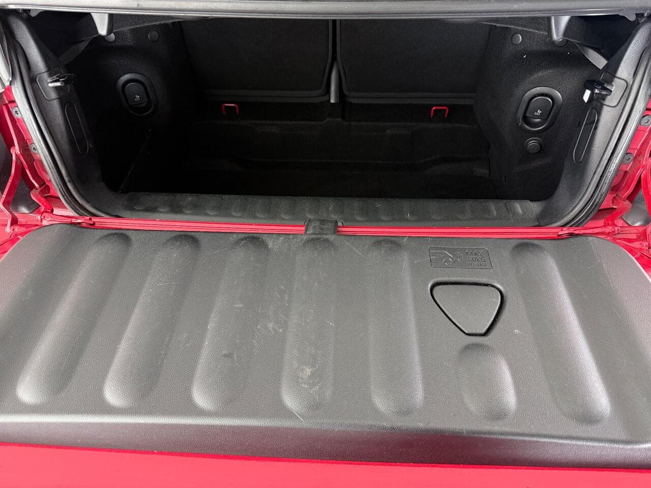 MINI Convertible thumbnail Boot