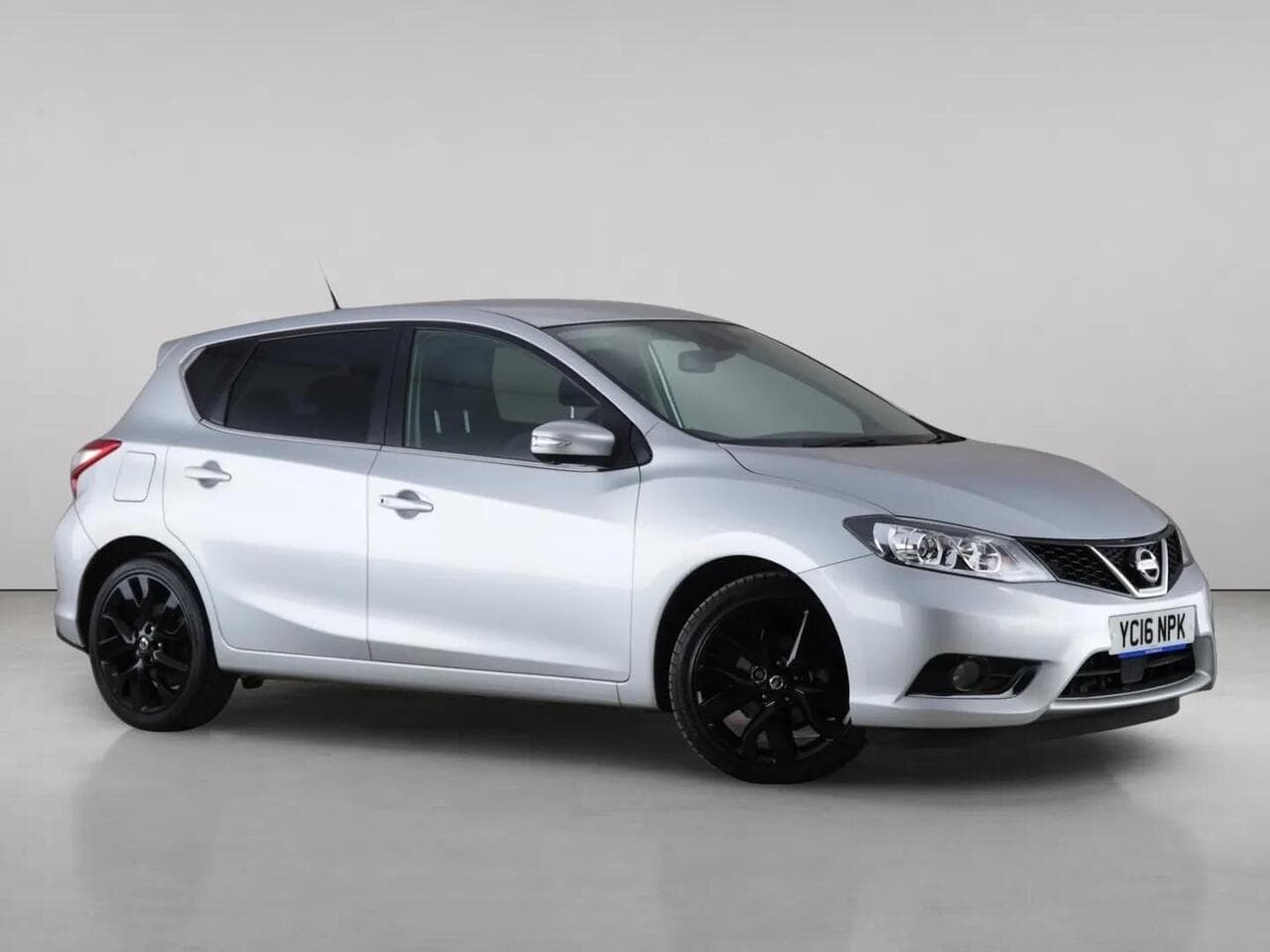 Nissan Pulsar - Nissan Pulsar 1.2 DIG-T Tekna Euro 6 (s/s) 5dr