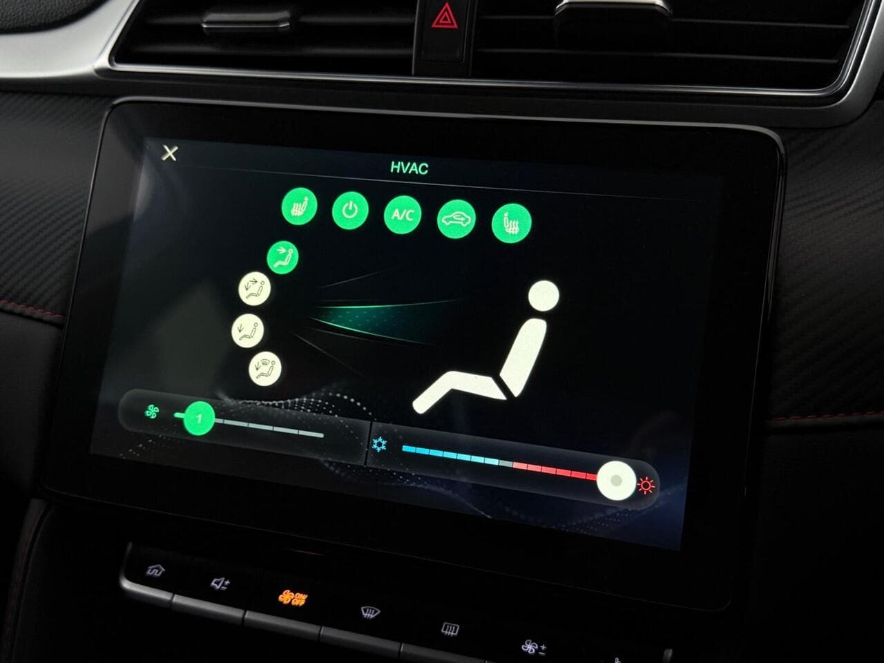 MG MG ZS thumbnail Infotainment System