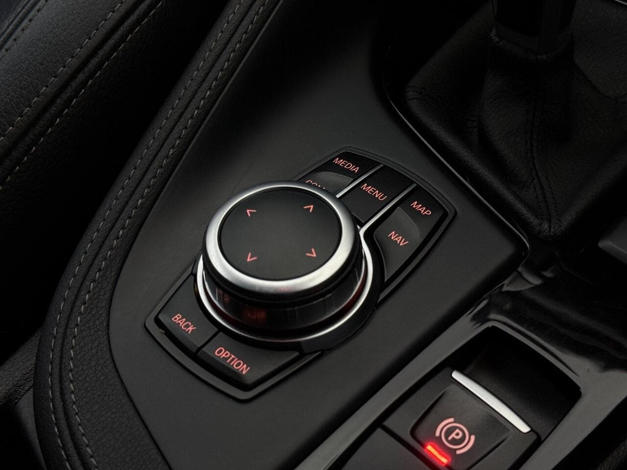 BMW X1 thumbnail Misc Controls
