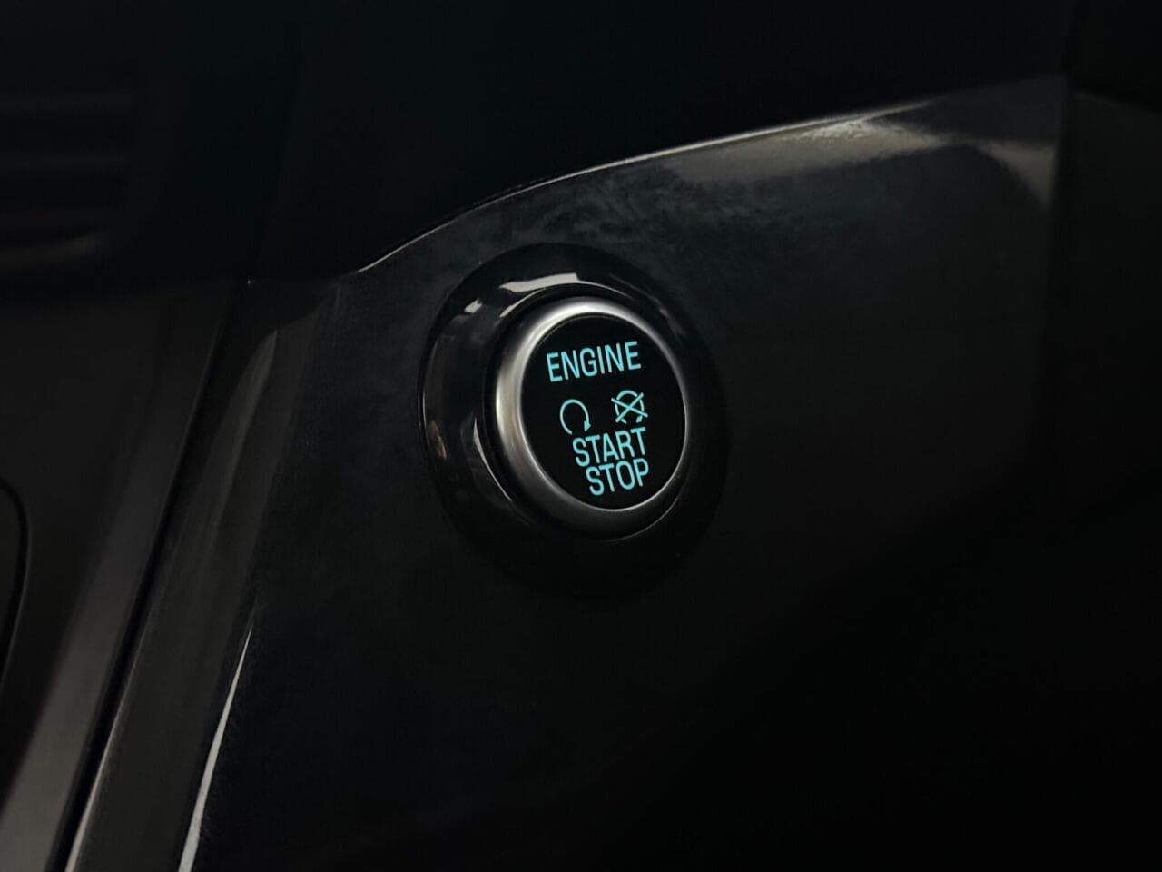 Ford Kuga thumbnail Promotional Material