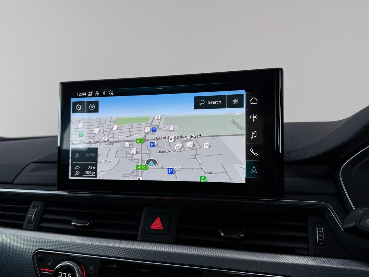 Audi A4 thumbnail Infotainment System