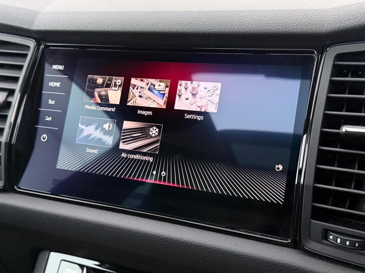 Skoda Kodiaq thumbnail Infotainment System