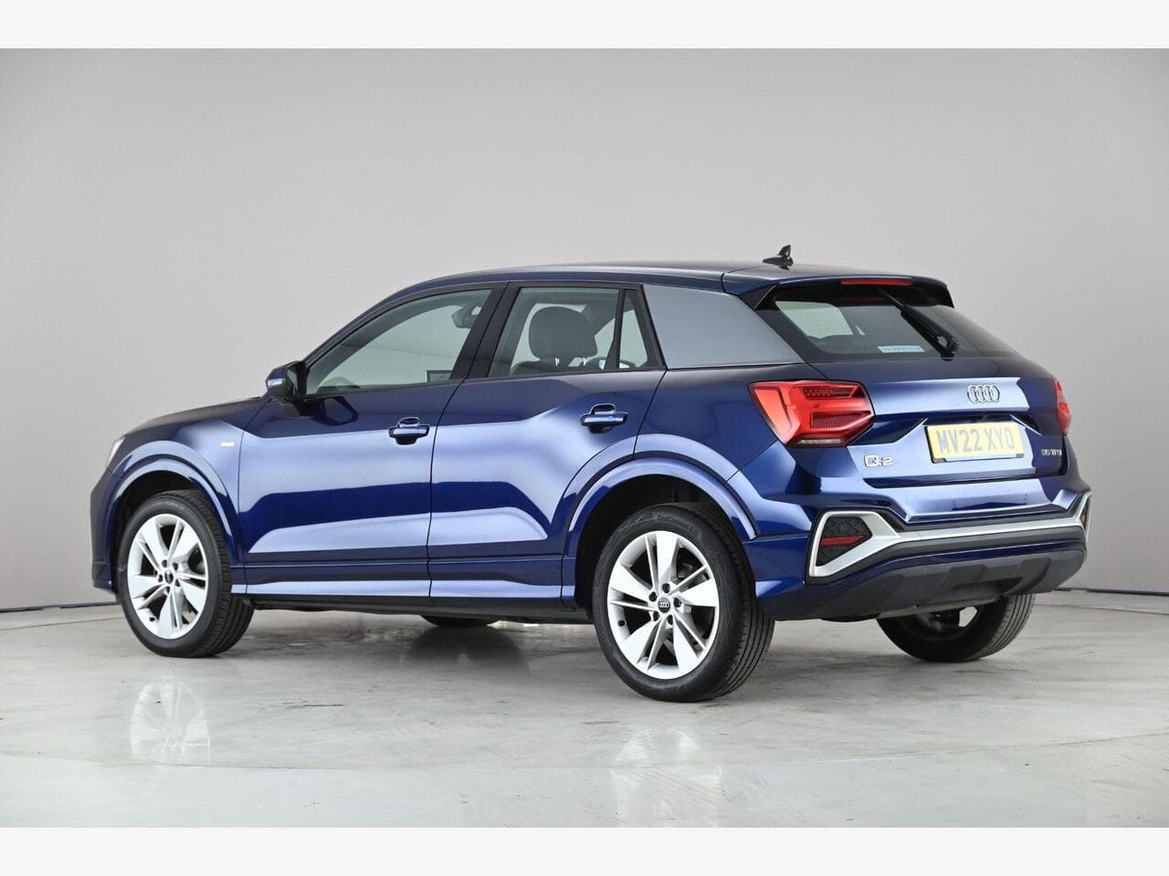 Audi Q2 thumbnail Rear Left