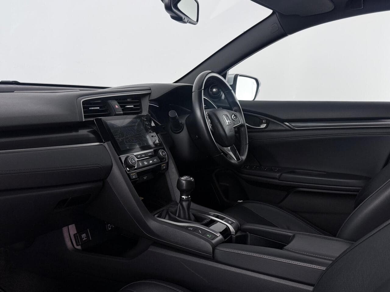 Honda Civic thumbnail Interior Front