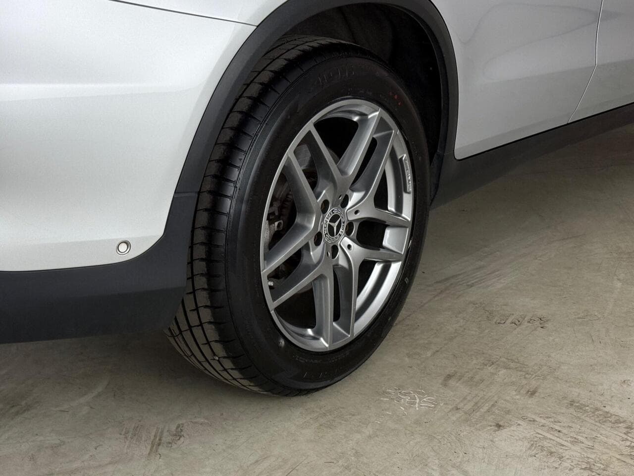 Mercedes-Benz GLC thumbnail Wheel
