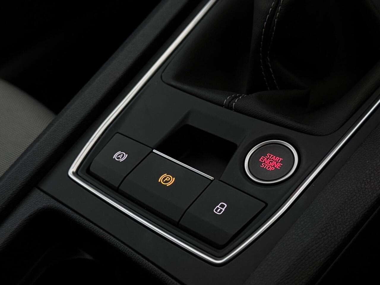 SEAT Leon thumbnail Misc Controls