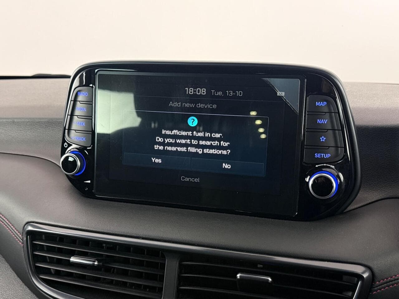 Hyundai TUCSON thumbnail Infotainment System