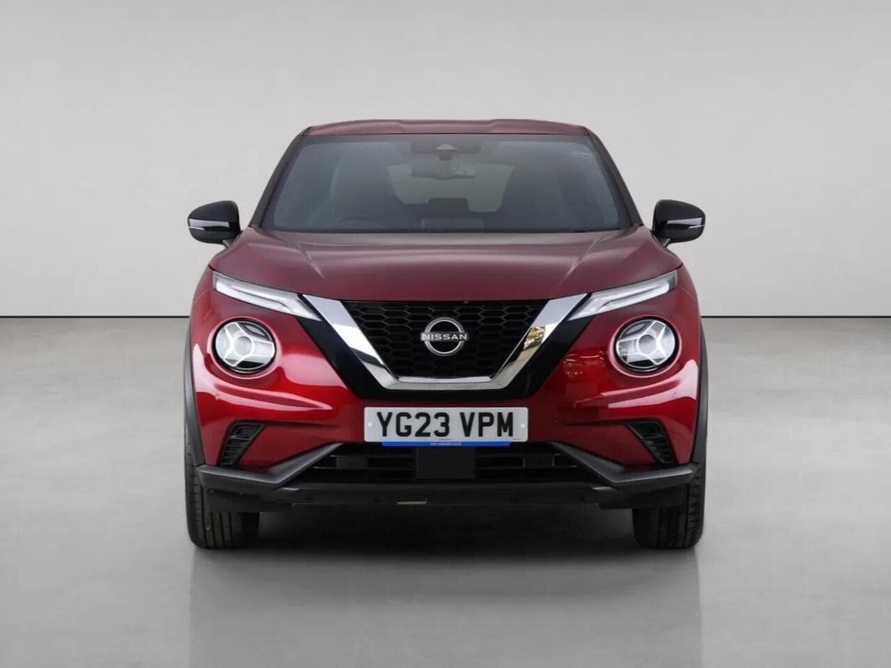 Nissan Juke thumbnail Front