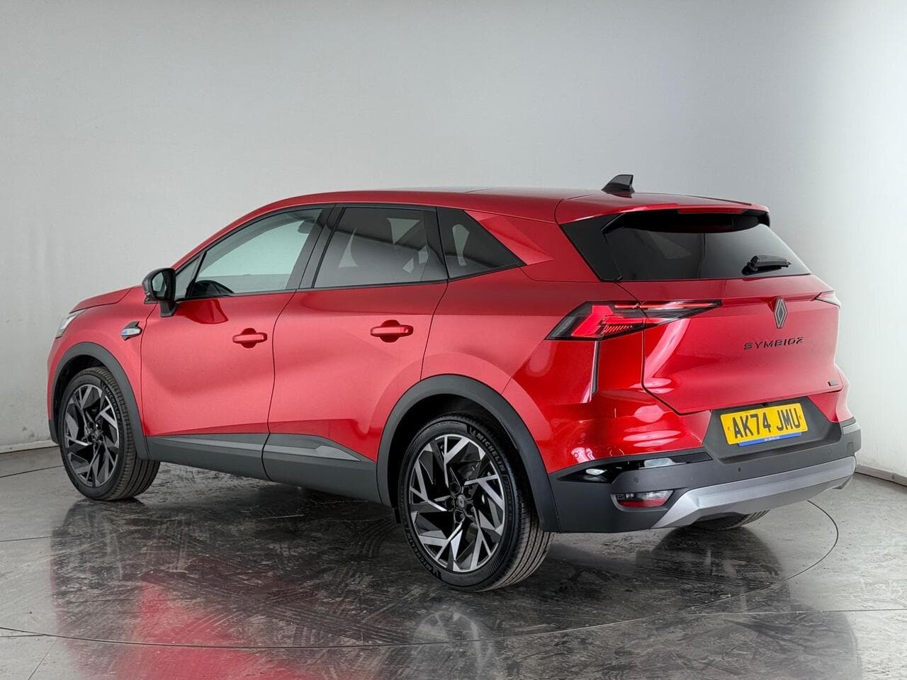 Renault Symbioz thumbnail Rear Left